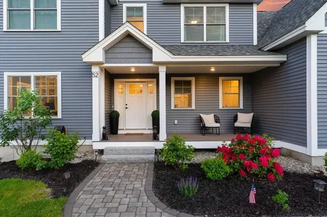 52 Stonehenge Road Londonderry NH 03053