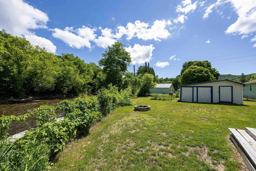 375 Concord Avenue St. Johnsbury VT 05819-4012