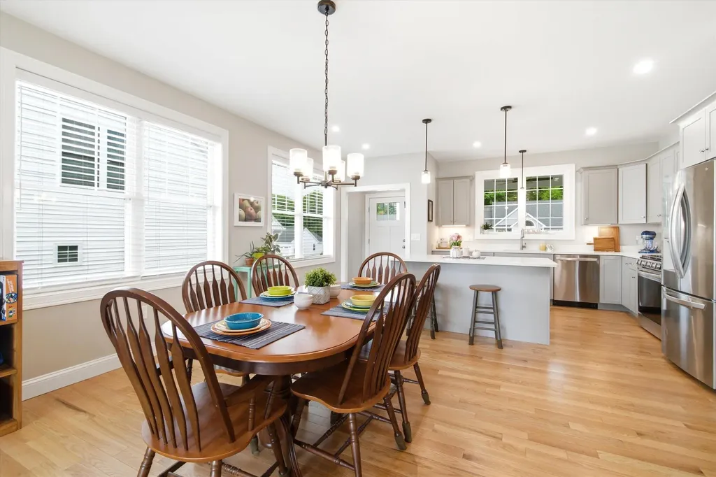 28 Luna Circle Somersworth NH 03878