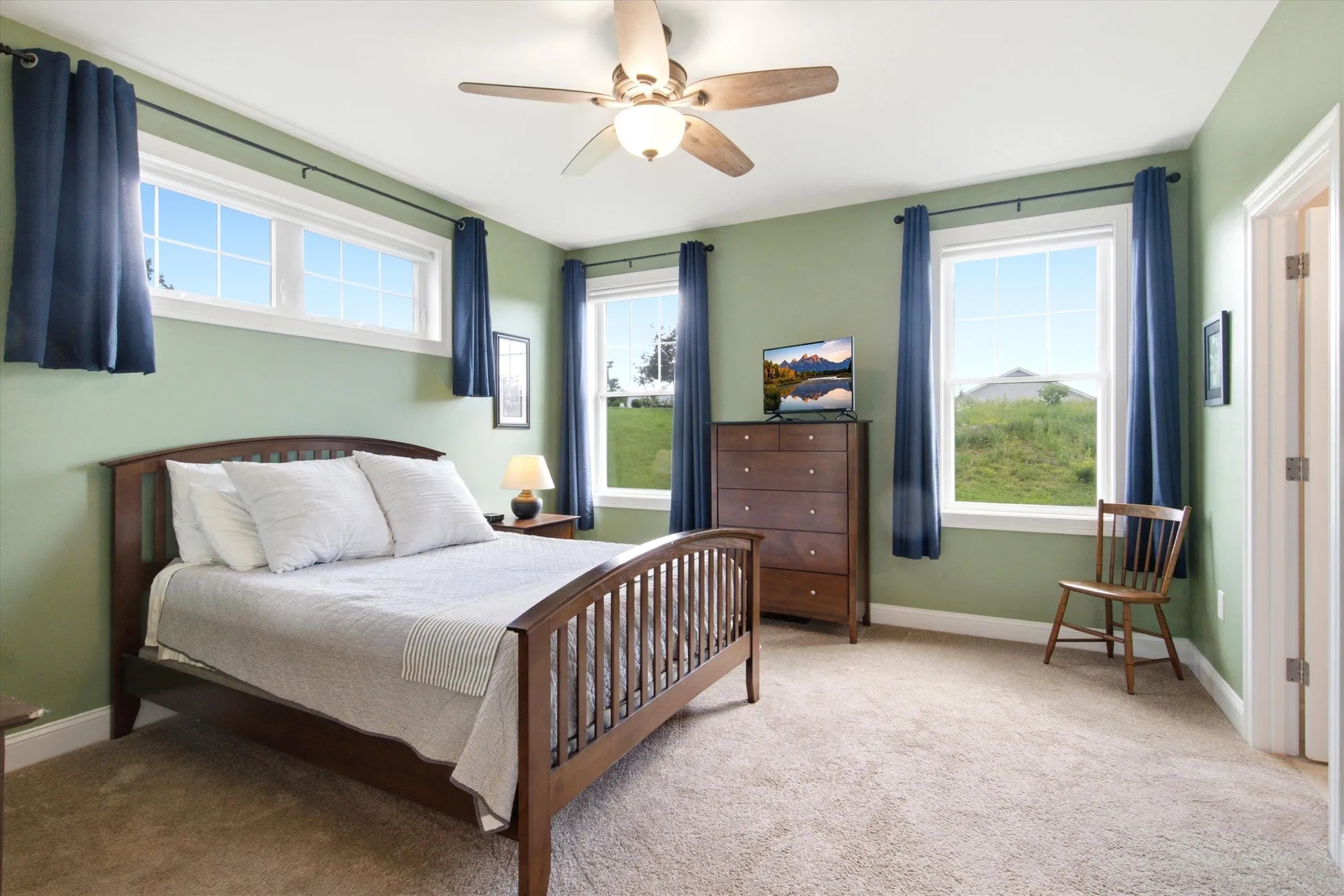 28 Luna Circle Somersworth NH 03878