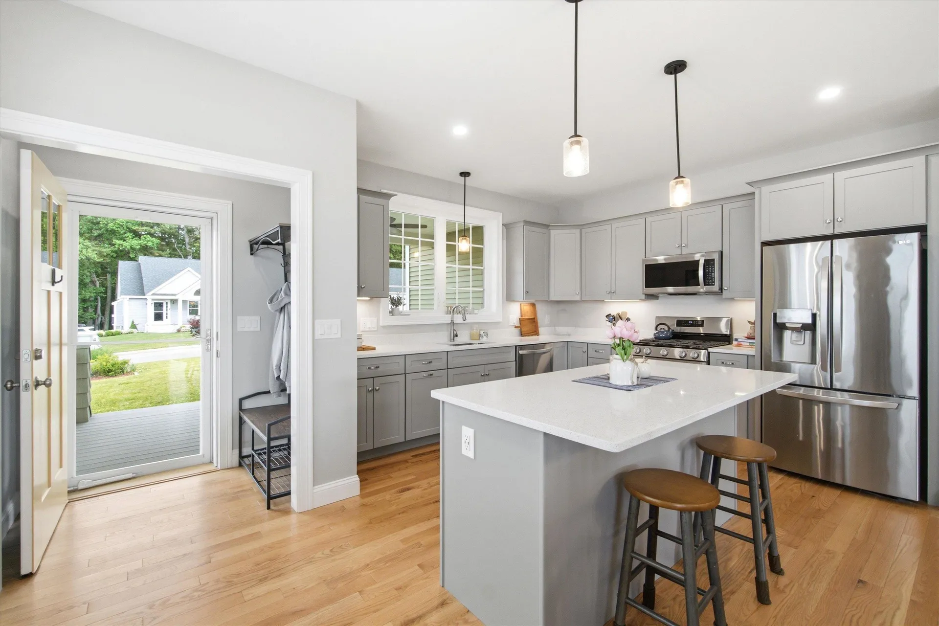 28 Luna Circle Somersworth NH 03878
