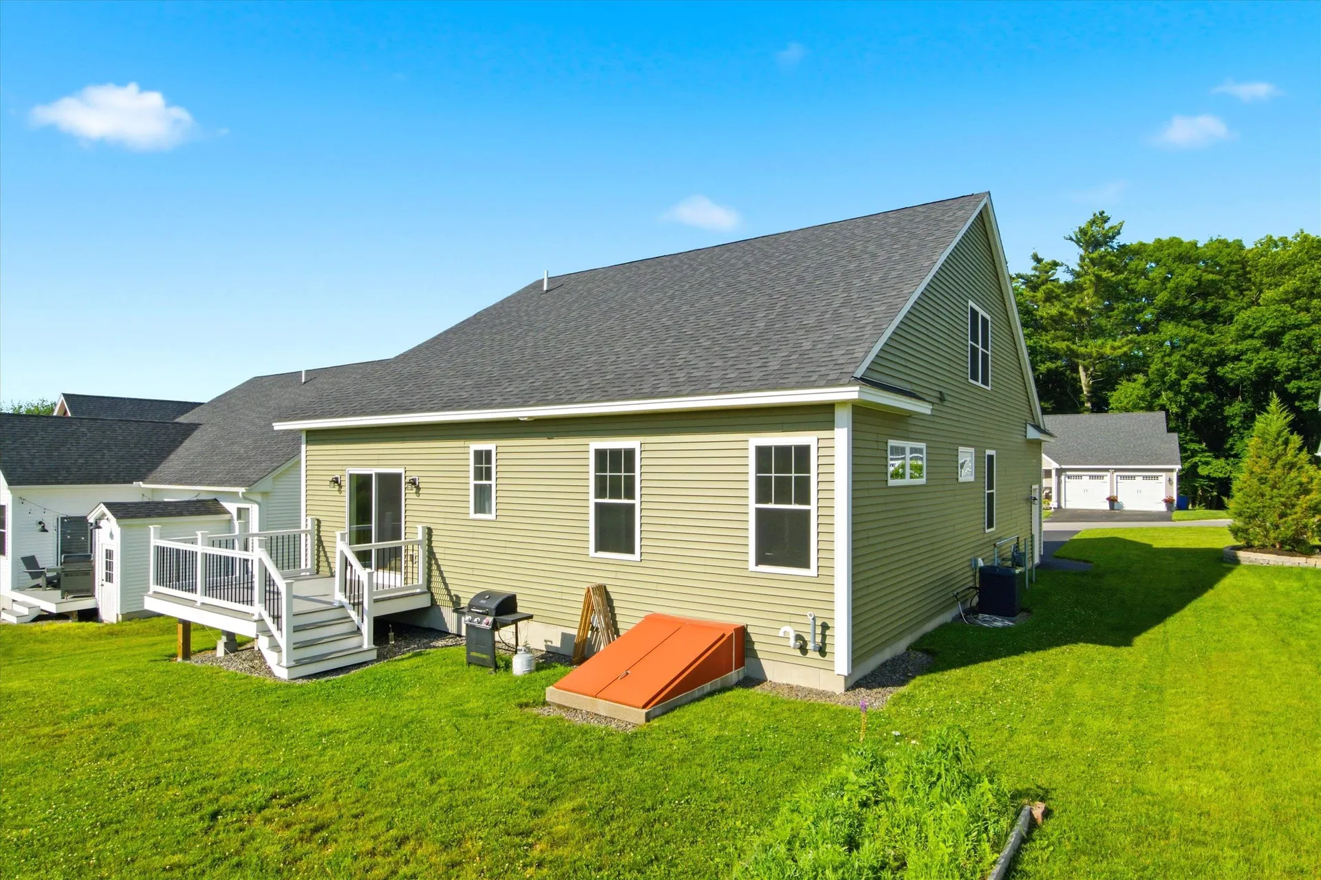 28 Luna Circle Somersworth NH 03878