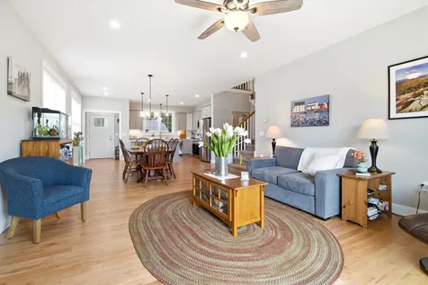 28 Luna Circle Somersworth NH 03878