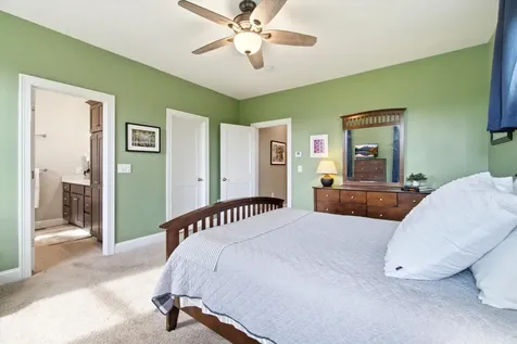 28 Luna Circle Somersworth NH 03878