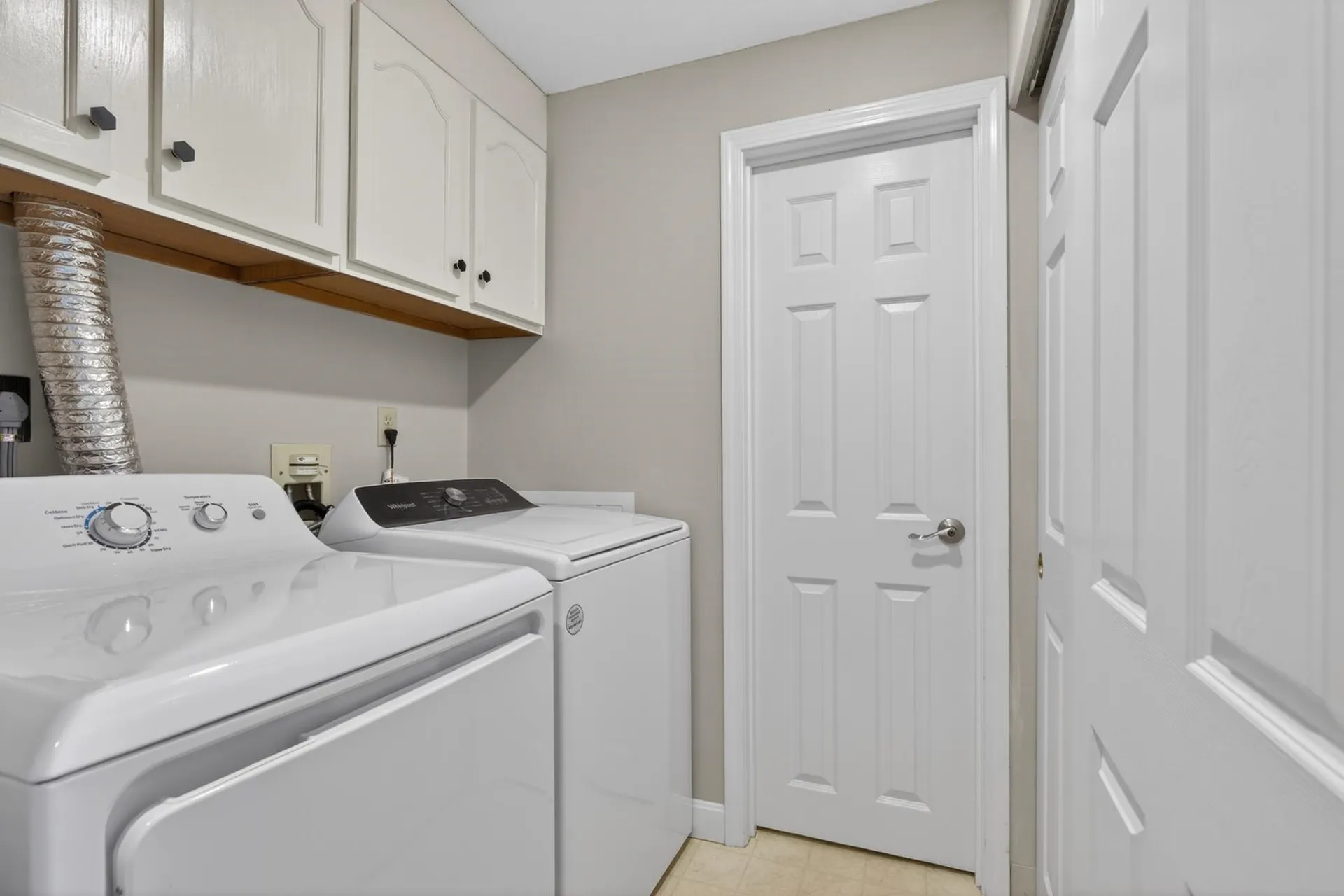411 Ledgeview Drive Rochester NH 03839