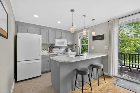 411 Ledgeview Drive Rochester NH 03839