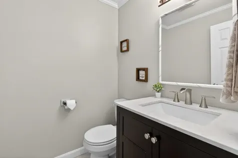 411 Ledgeview Drive Rochester NH 03839