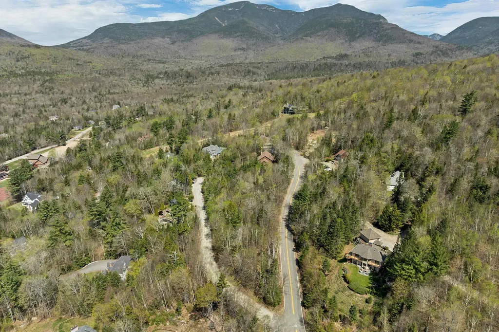 109 Snows Mountain Road Waterville Valley NH 03215