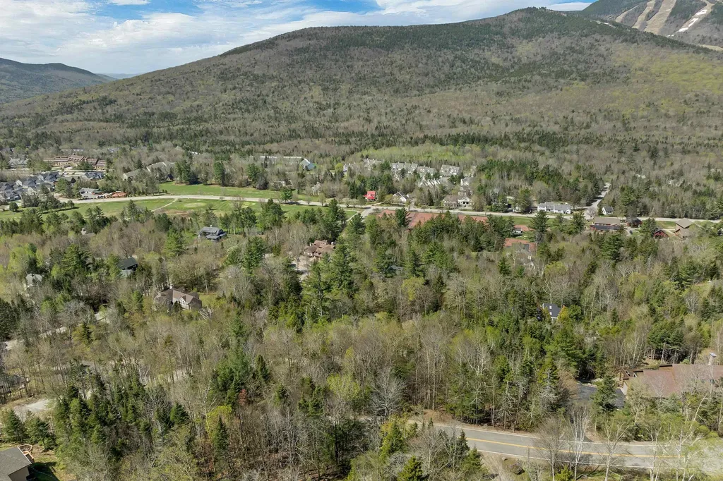 109 Snows Mountain Road Waterville Valley NH 03215