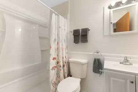 15 Lawton Drive Brattleboro VT 05301