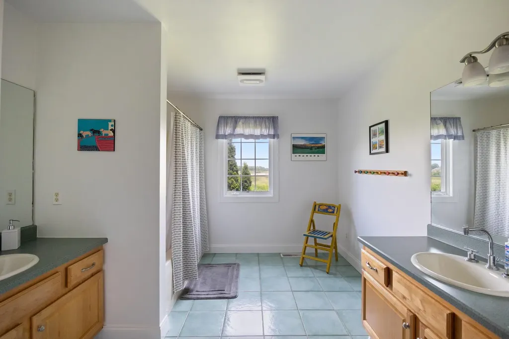 803 Nowland Farm Road South Burlington VT 05403