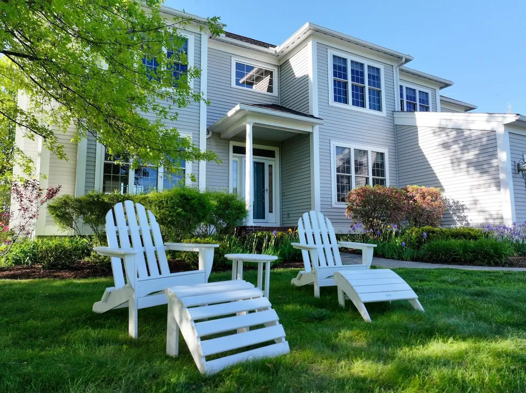 803 Nowland Farm Road South Burlington VT 05403