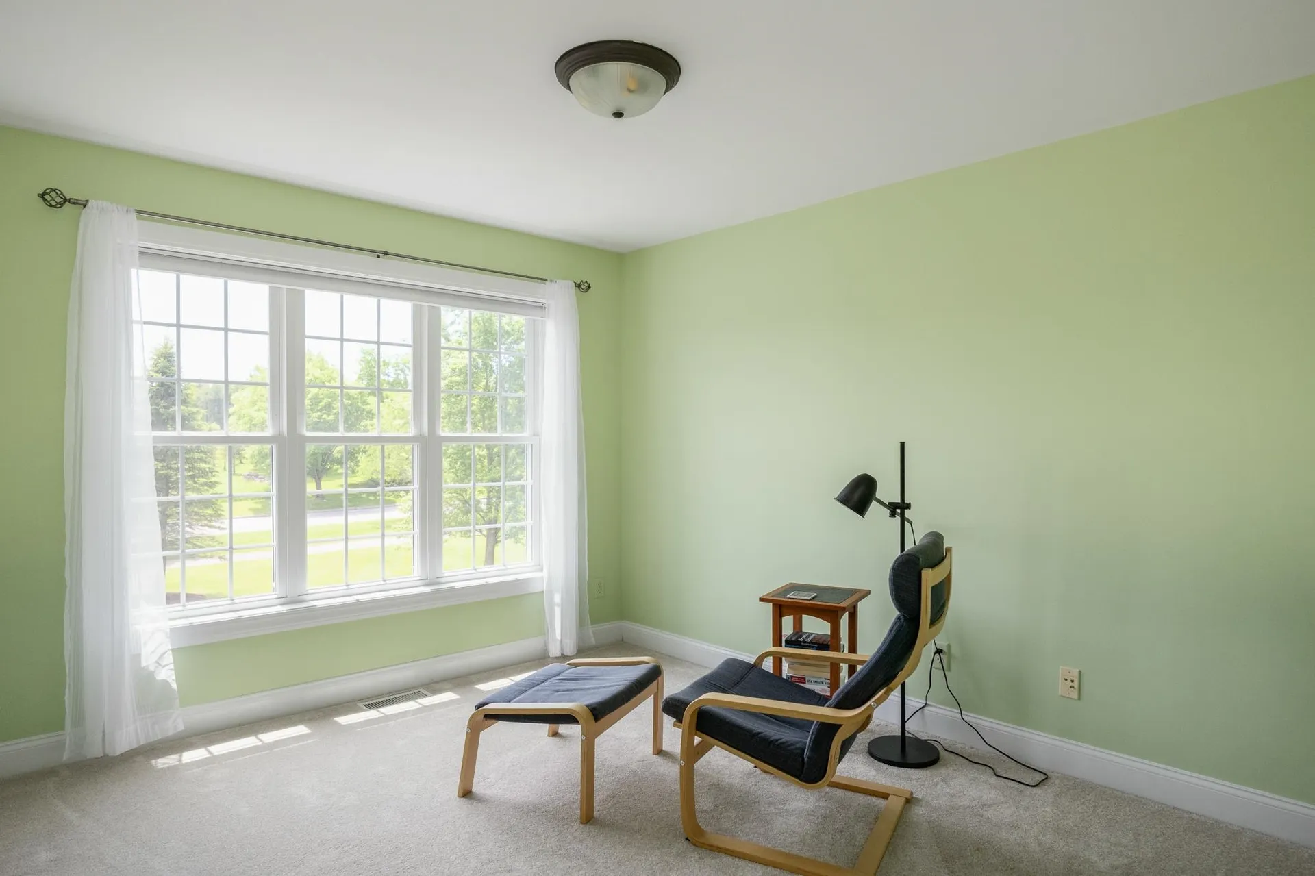803 Nowland Farm Road South Burlington VT 05403