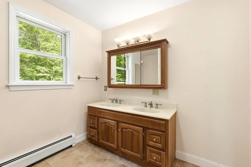 224 King Road Alexandria NH 03222
