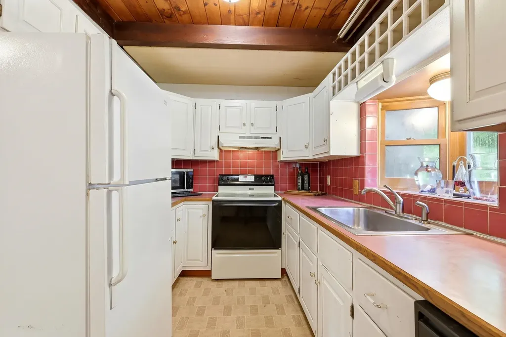224 King Road Alexandria NH 03222