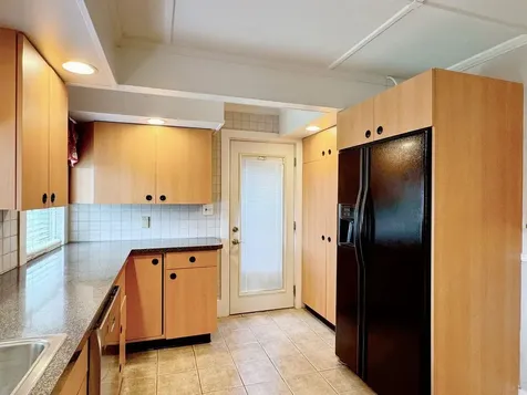 10 Beech Street Franklin NH 03235