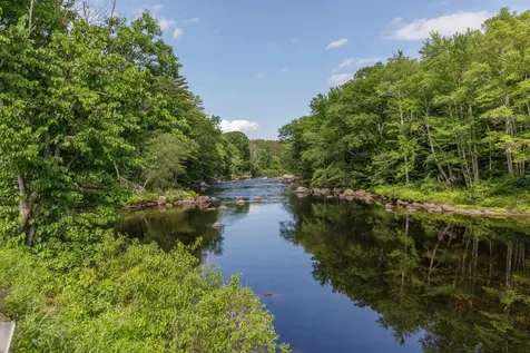 388 Western Avenue Henniker NH 03242