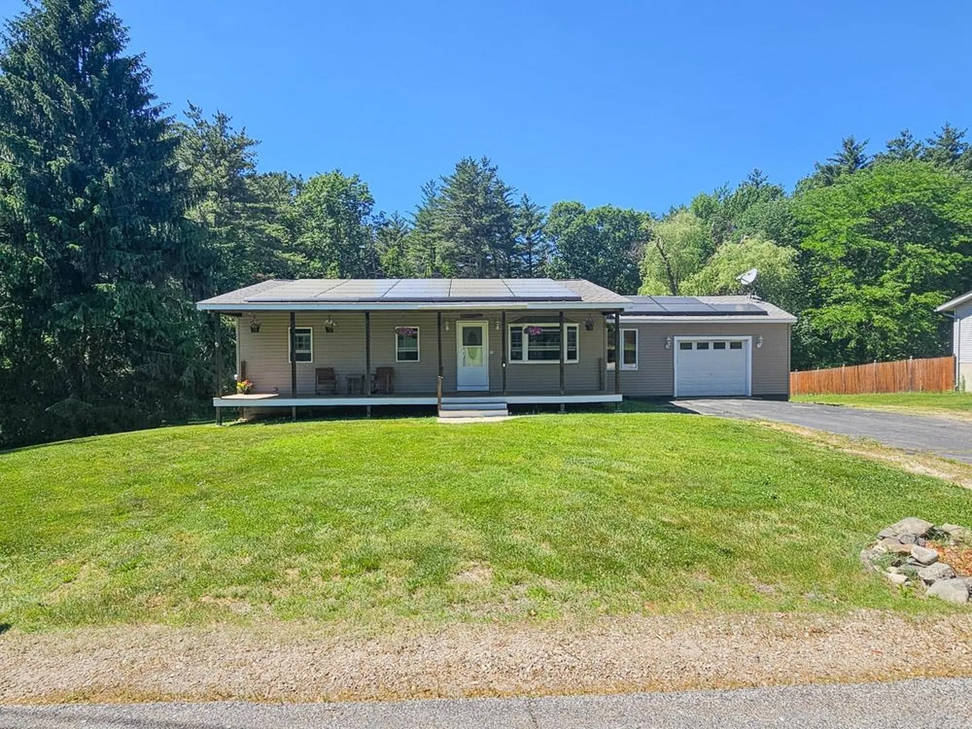 110 Tuttle Lane Greenland NH 03840
