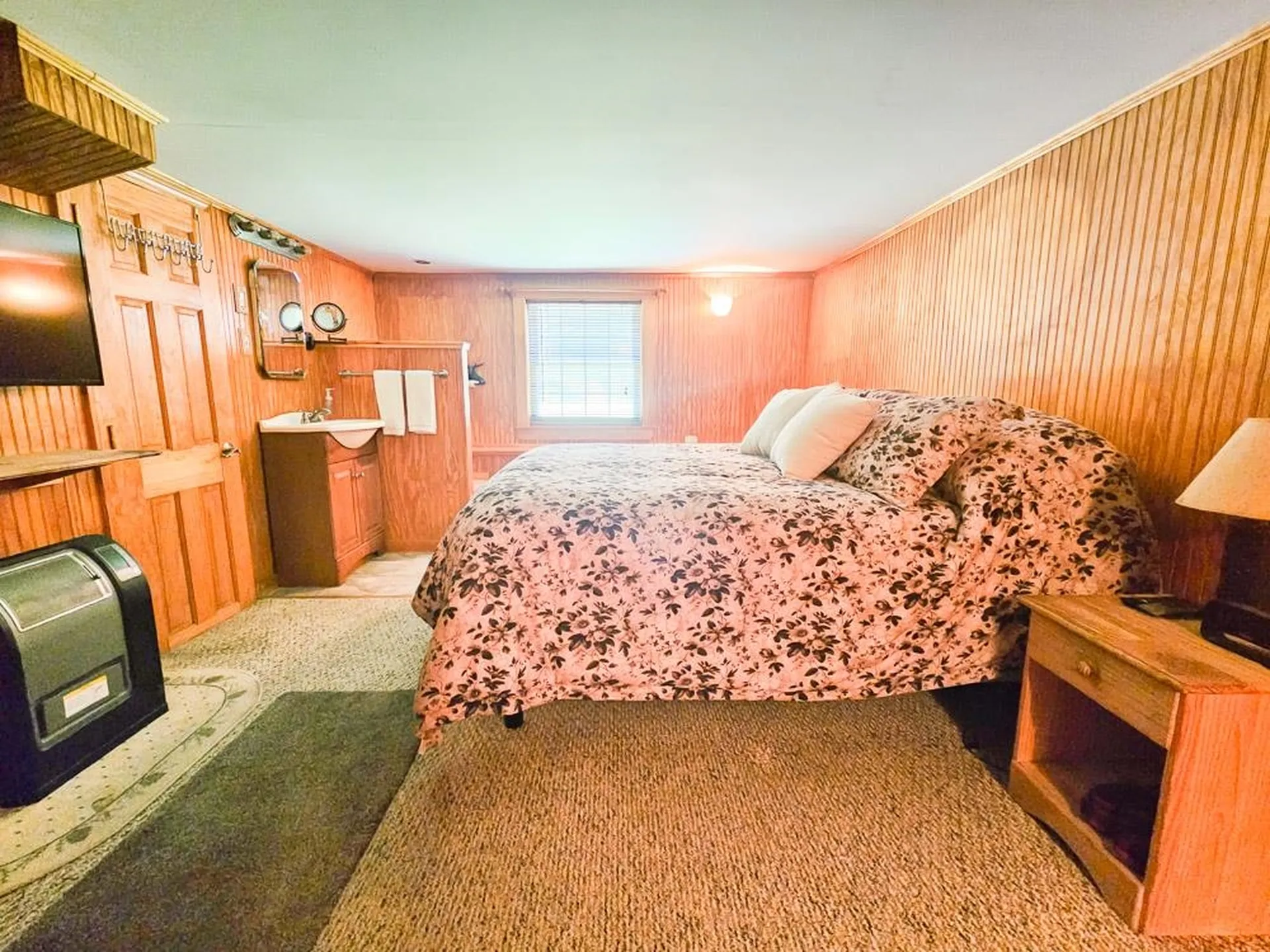 110 Tuttle Lane Greenland NH 03840