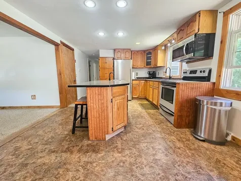 110 Tuttle Lane Greenland NH 03840