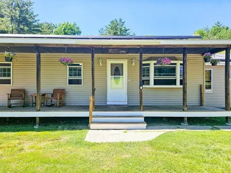 110 Tuttle Lane Greenland NH 03840