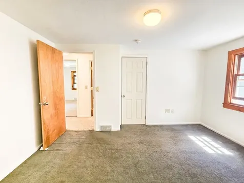110 Tuttle Lane Greenland NH 03840