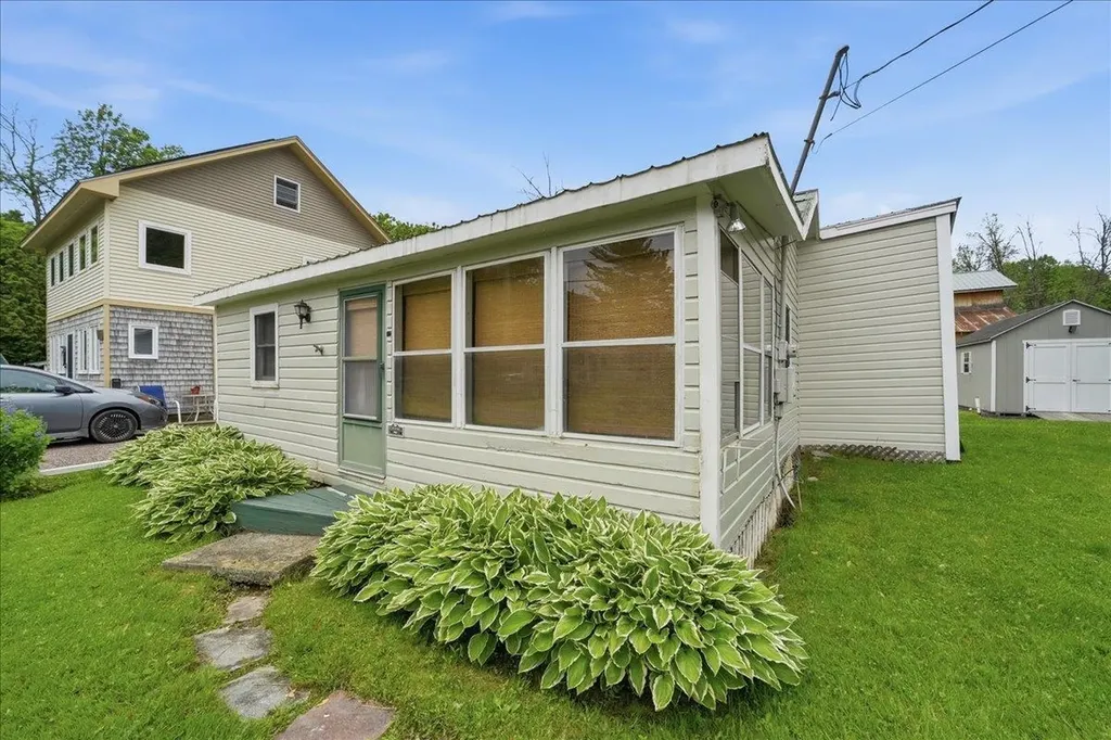 8 & 12 Cedar Street South Hero VT 05486