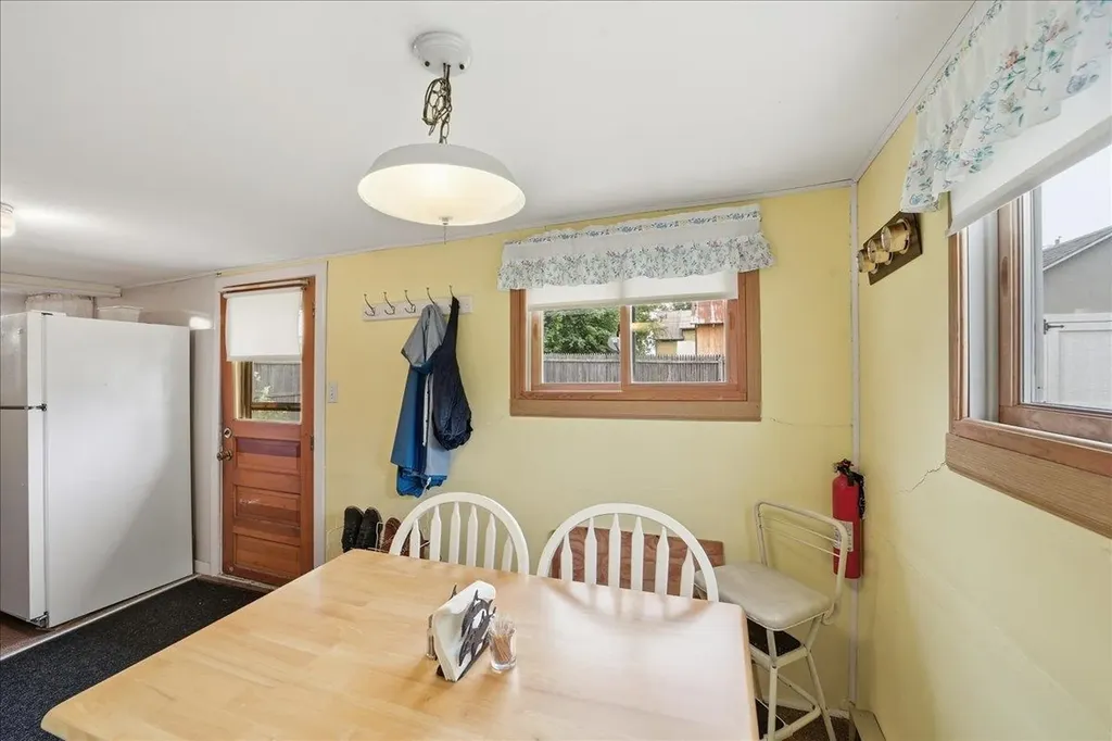 8 & 12 Cedar Street South Hero VT 05486