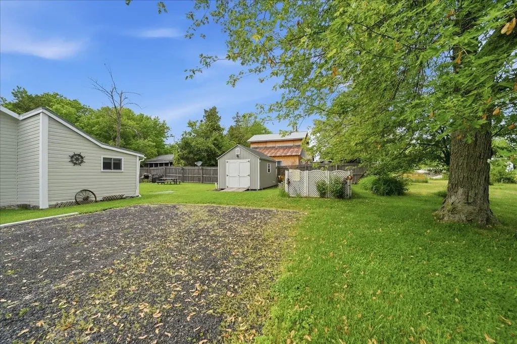 8 & 12 Cedar Street South Hero VT 05486