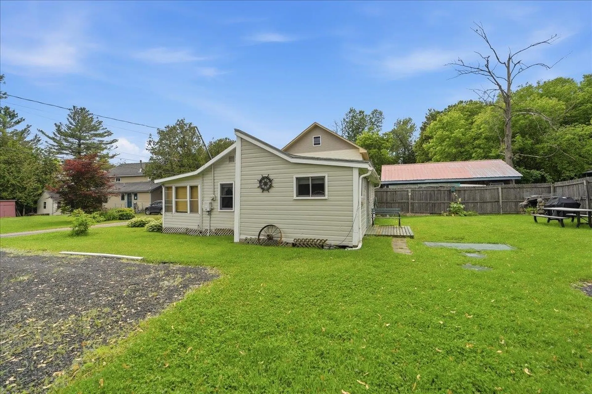 8 & 12 Cedar Street South Hero VT 05486