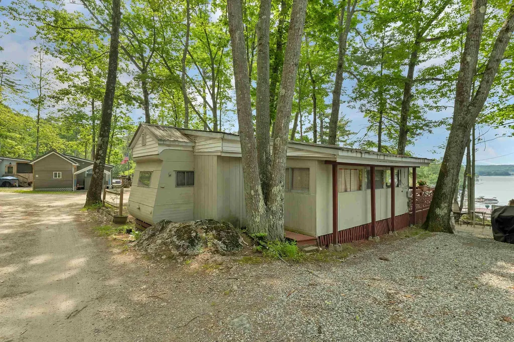 591 Weirs Boulevard Laconia NH 03246
