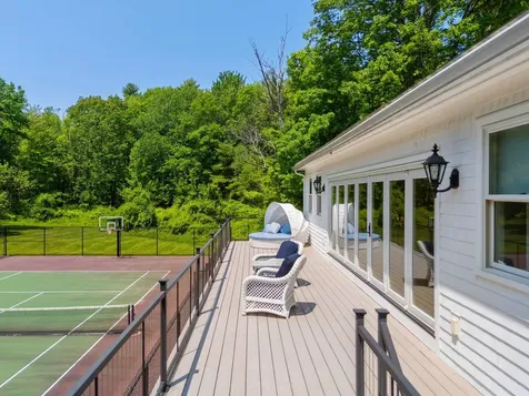 73 Sewall Road Wolfeboro NH 03894
