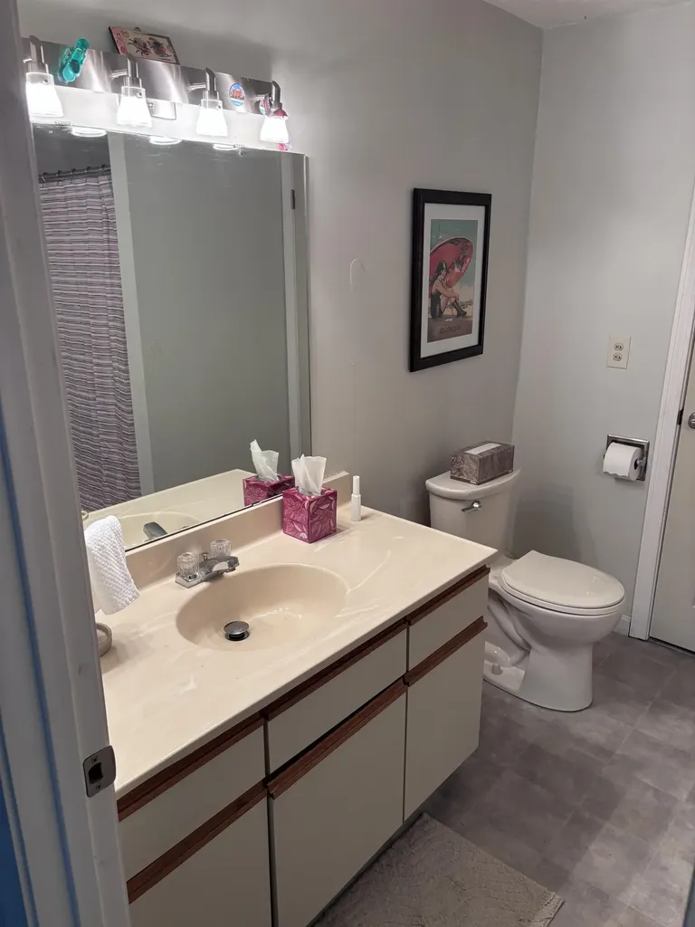 102 Seabury Hampton NH 03842