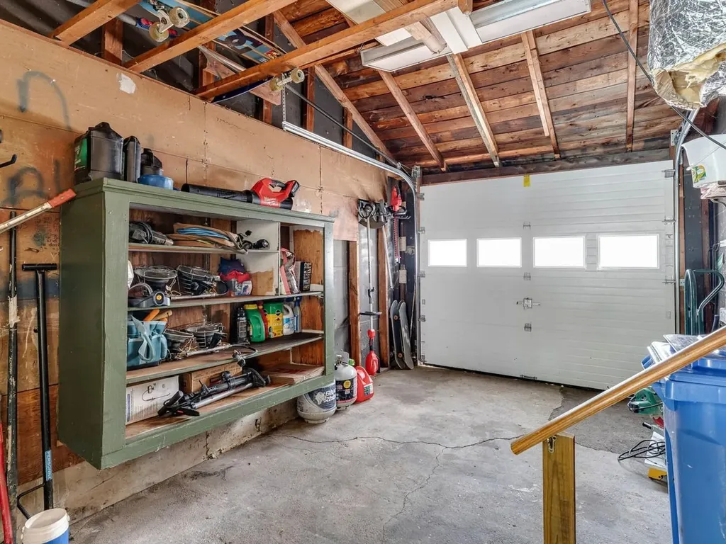 156 Woodlawn Road Burlington VT 05408
