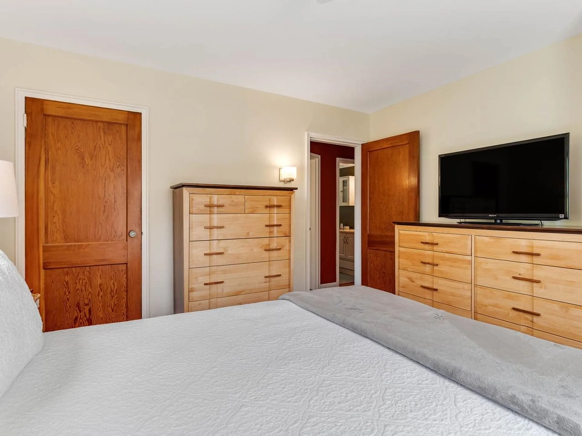 156 Woodlawn Road Burlington VT 05408