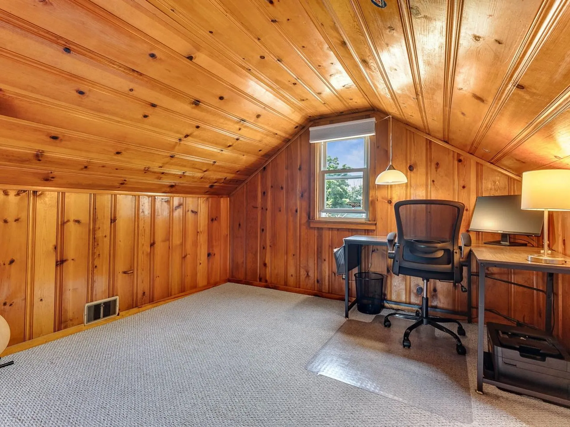 156 Woodlawn Road Burlington VT 05408