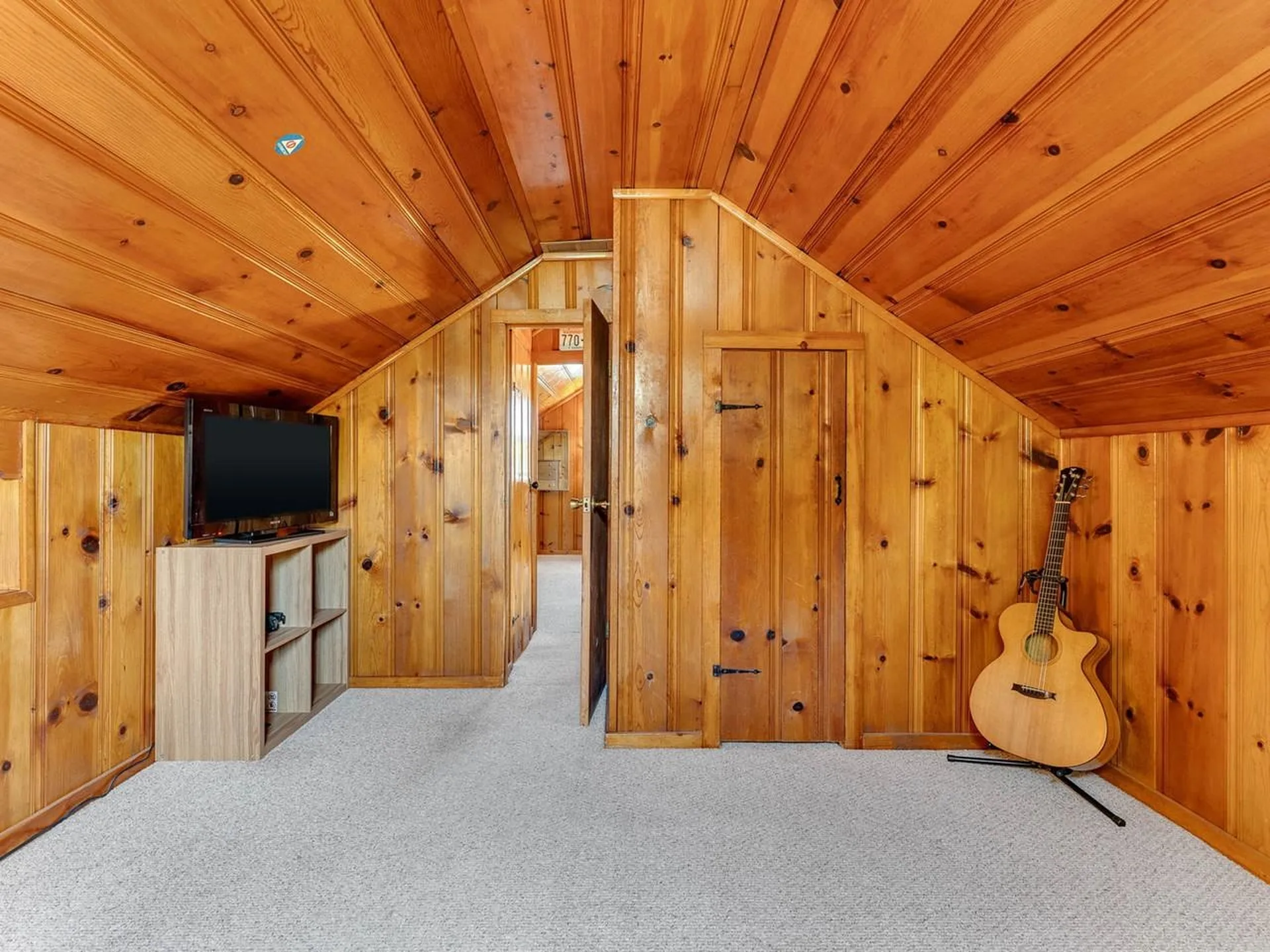 156 Woodlawn Road Burlington VT 05408