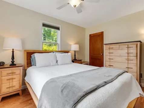 156 Woodlawn Road Burlington VT 05408