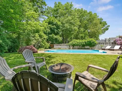 156 Woodlawn Road Burlington VT 05408