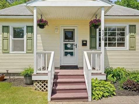 156 Woodlawn Road Burlington VT 05408