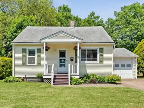156 Woodlawn Road Burlington VT 05408