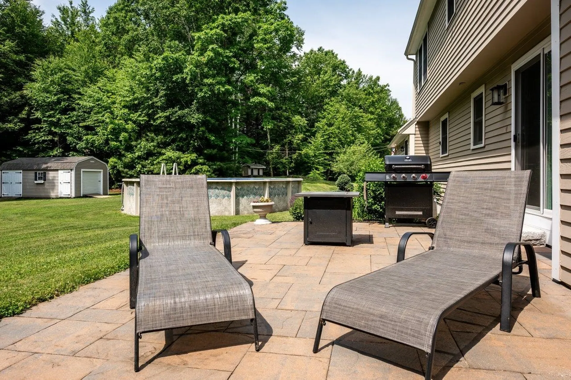 85 Karlin Road Fremont NH 03044