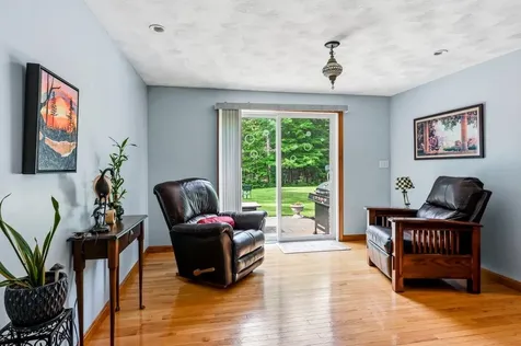 85 Karlin Road Fremont NH 03044