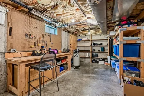85 Karlin Road Fremont NH 03044