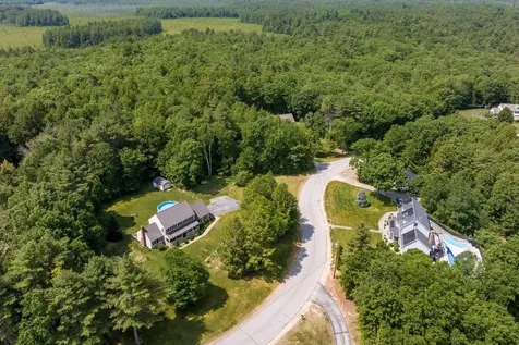 85 Karlin Road Fremont NH 03044