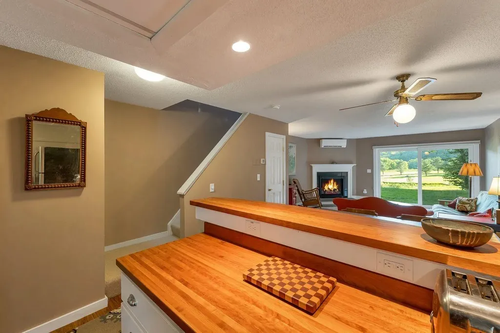 85 Fairway Drive Ashland NH 03217