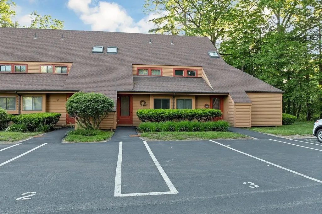 85 Fairway Drive Ashland NH 03217