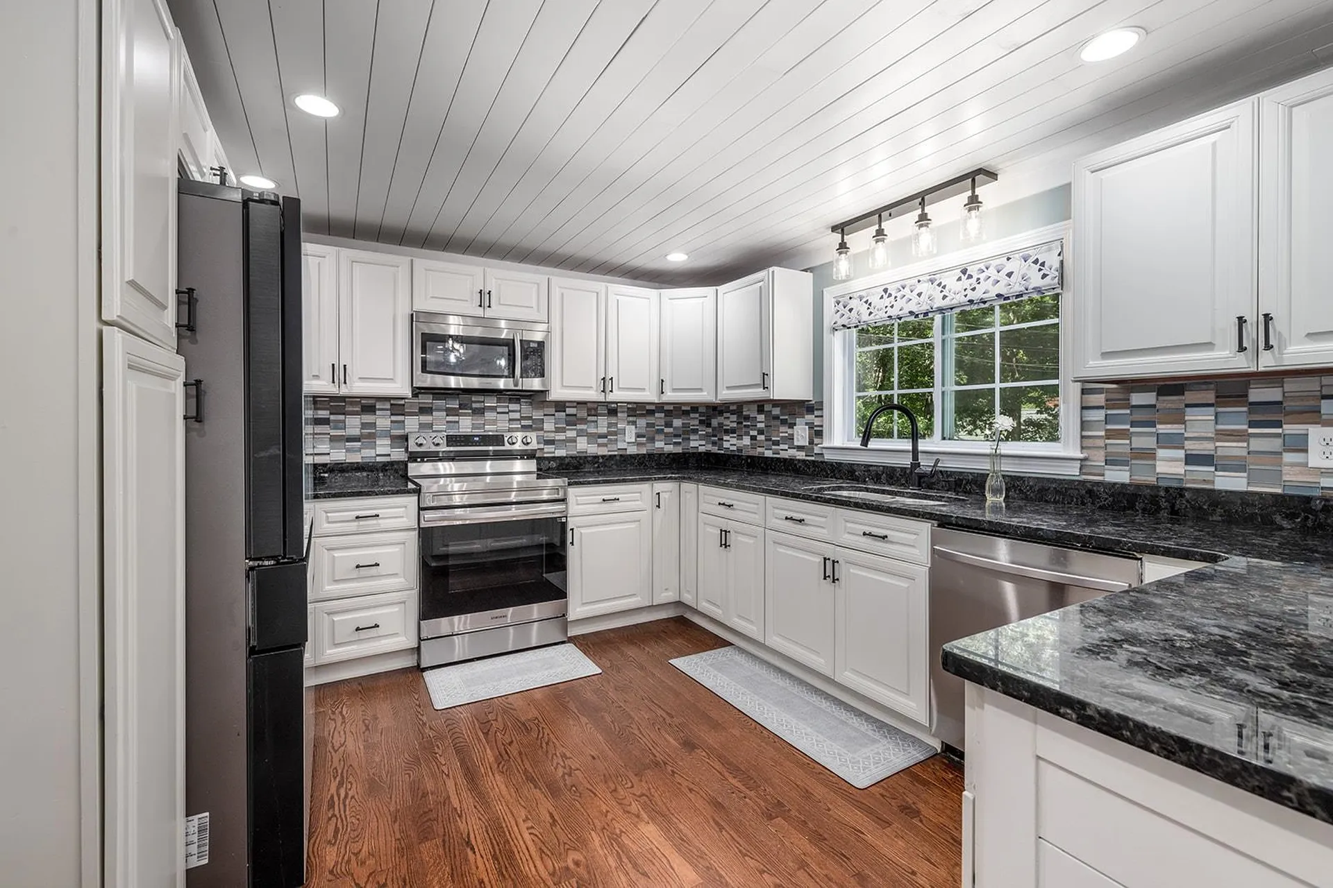 59 Blaze Hill Road Hopkinton NH 03229