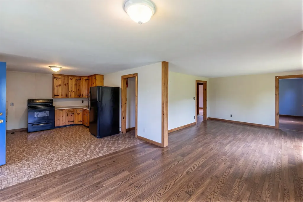 88 Van Dyke Road Strafford VT 05072