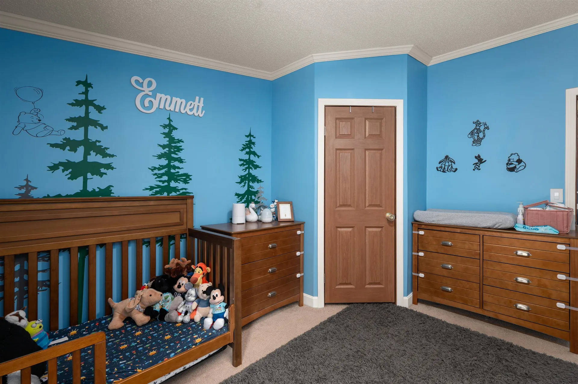 124 Chester Road Raymond NH 03077